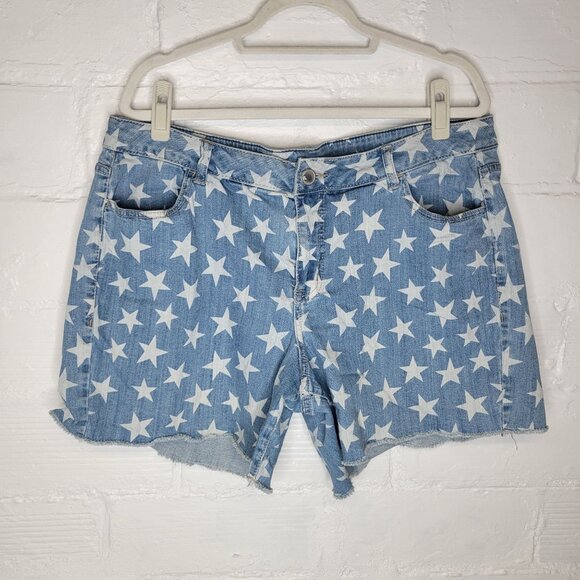 Lane Bryant Pants - Lane Bryant Women's Size 20 Jean Shorts Cut Off Stars